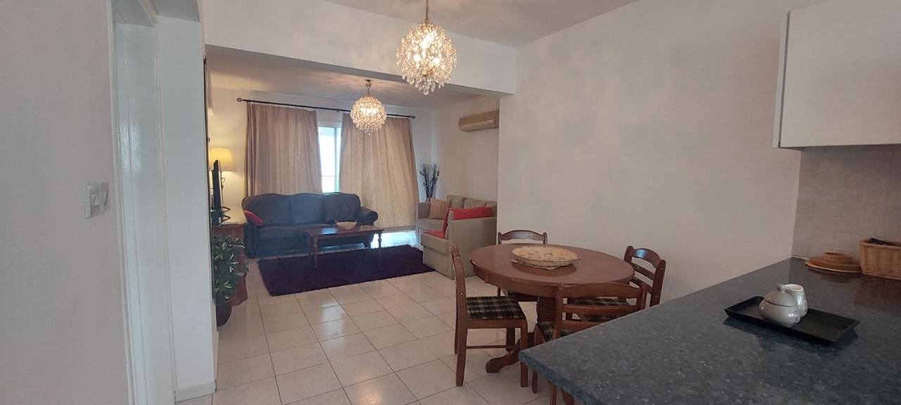 Spacious 2 bedroom apartment Peyia Exterior foto
